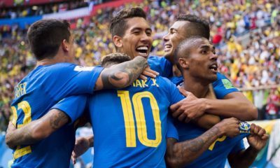 Brazilië viert spelers Firminiho