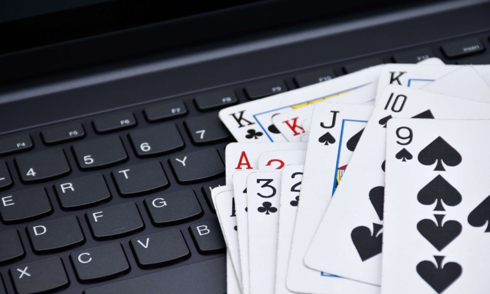 Live poker